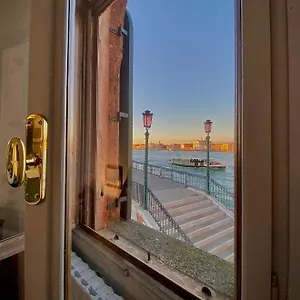 Al Ponte Lungo - Giudecca , Venise Italie